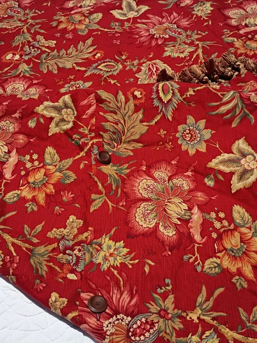 Mario & Marielena 7 Piece Queen Duvet Set Red Floral Antique Style with Fringe